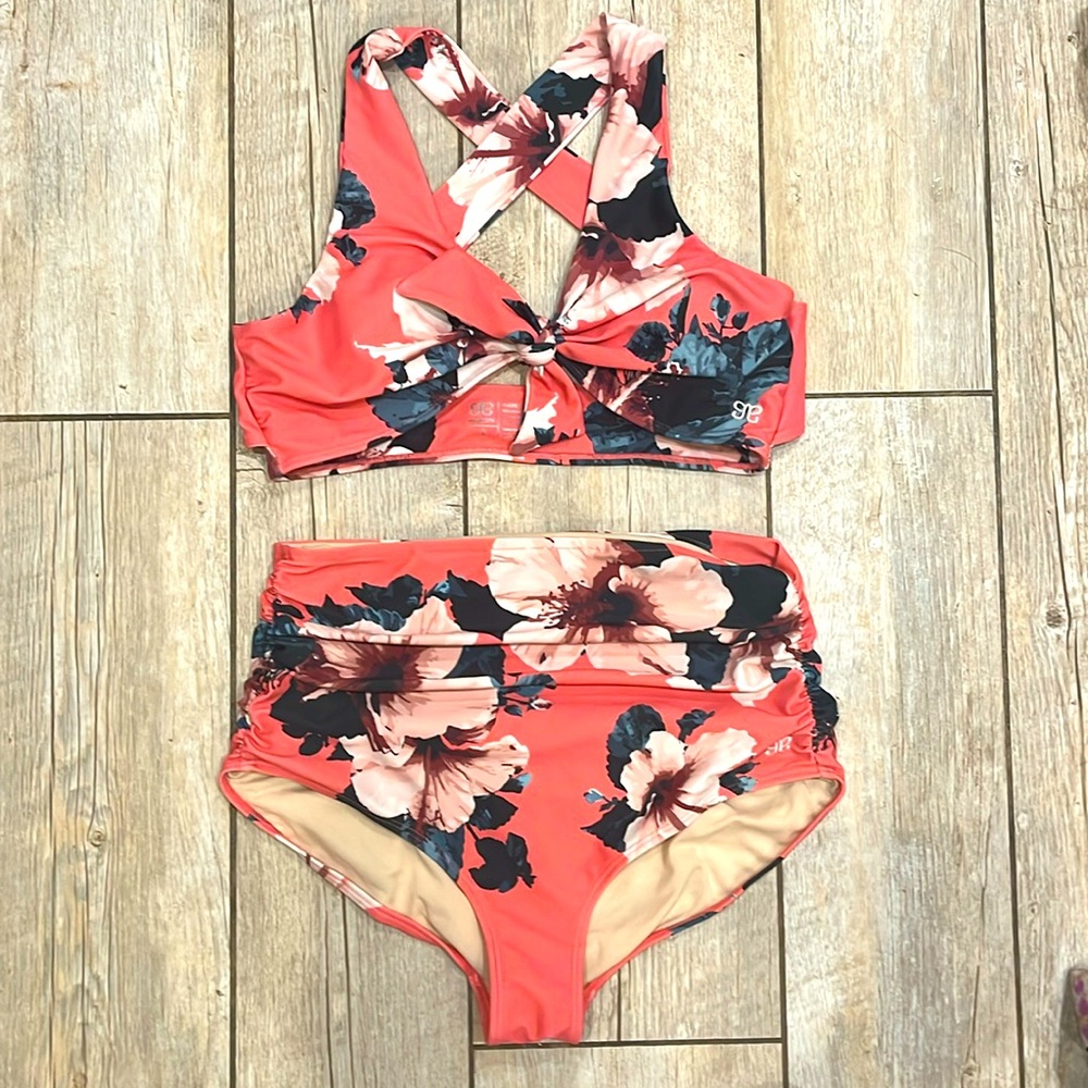Albion Aussie Top Knot swim top and high rise bottoms Small and Medium